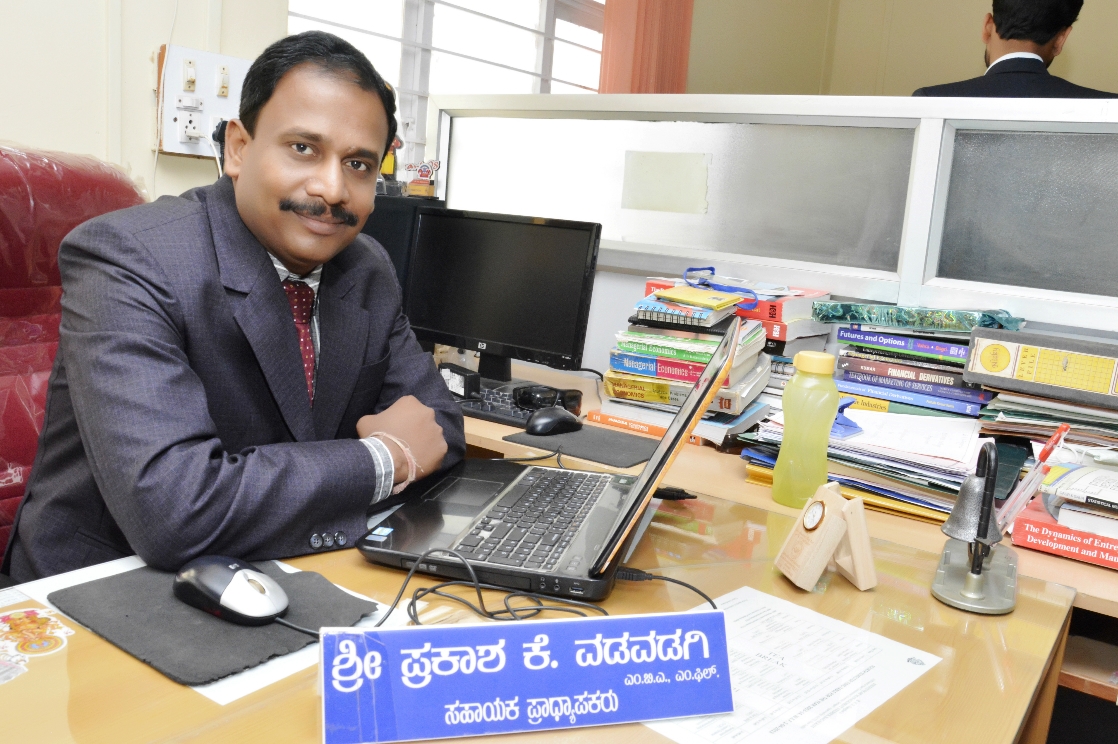 Dr. Prakash K. Vadavadagi